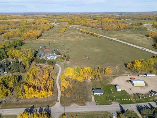 502 5 Avenue East, Winfield, AB 