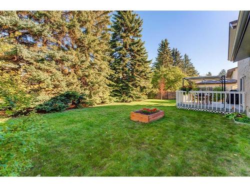 3503 Varal Road Nw, Calgary, AB - Outdoor