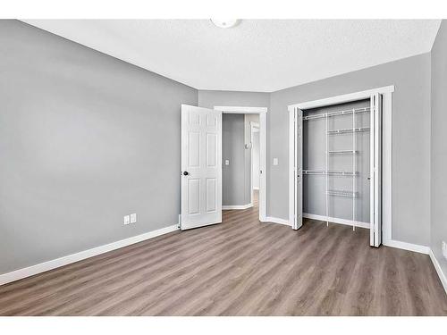 1810 5 Avenue Se, High River, AB - Indoor Photo Showing Other Room