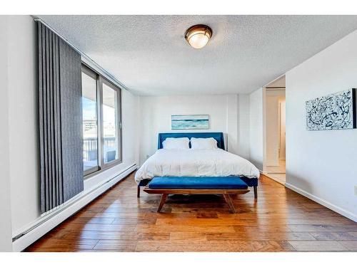 804-1213 13 Avenue Sw, Calgary, AB - Indoor Photo Showing Bedroom