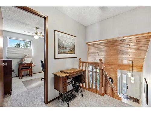 171 Mckenna Way Se, Calgary, AB - Indoor Photo Showing Other Room