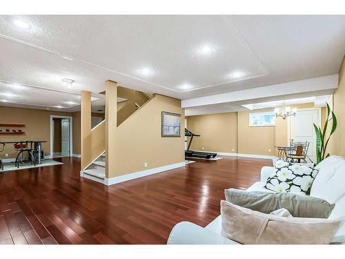 260 Canterville Drive Sw, Calgary, AB - Indoor Photo Showing Basement