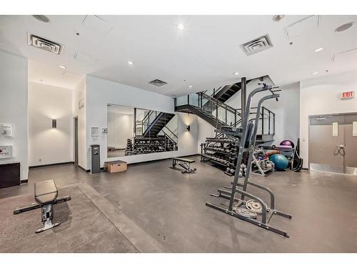 1606-210 15 Avenue Se, Calgary, AB - Indoor Photo Showing Gym Room