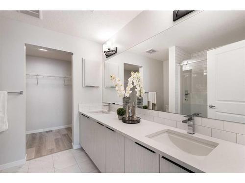 2202-19489 Main Street Se, Calgary, AB - Indoor Photo Showing Bathroom