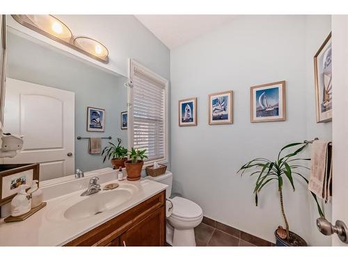 122 Montenaro Crescent, Rural Rocky View County, AB - Indoor Photo Showing Bathroom