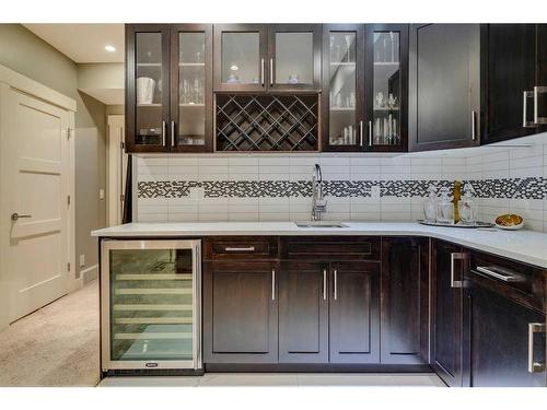 423 23 Avenue Nw, Calgary, AB - Indoor Photo Showing Kitchen