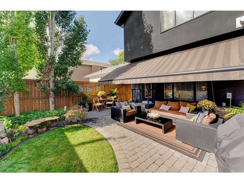 423 23 Avenue Nw, Calgary, AB - Outdoor With Deck Patio Veranda