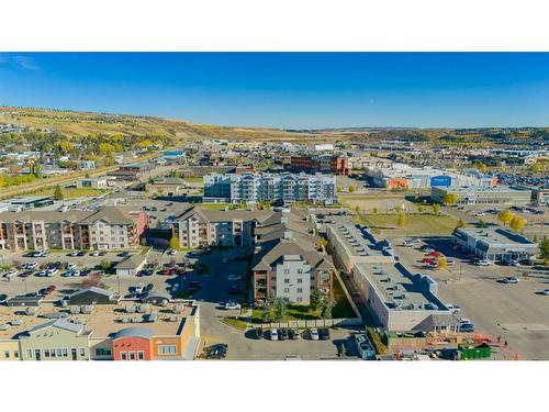 2405-505 Railway Street West, Cochrane, AB - Outdoor With View