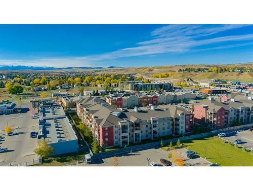 2405-505 Railway Street West, Cochrane, AB - Outdoor With View