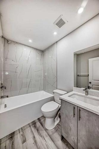 68 Pensville Road Se, Calgary, AB - Indoor Photo Showing Bathroom