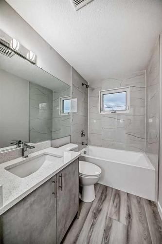 68 Pensville Road Se, Calgary, AB - Indoor Photo Showing Bathroom