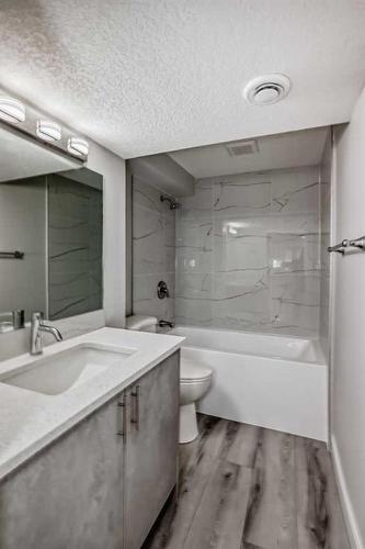 68 Pensville Road Se, Calgary, AB - Indoor Photo Showing Bathroom