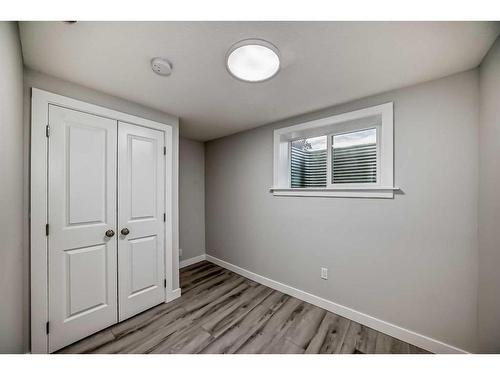 68 Pensville Road Se, Calgary, AB - Indoor Photo Showing Other Room