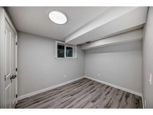 68 Pensville Road Se, Calgary, AB - Indoor Photo Showing Other Room