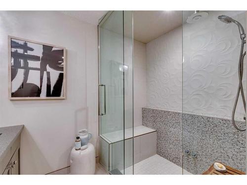 303-41 6 Street Ne, Calgary, AB - Indoor Photo Showing Bathroom