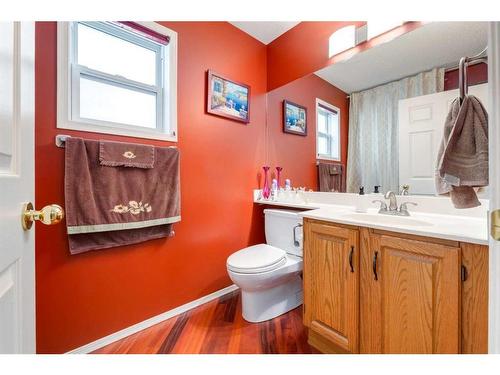 1152 Harvest Hills Drive Ne, Calgary, AB - Indoor Photo Showing Bathroom