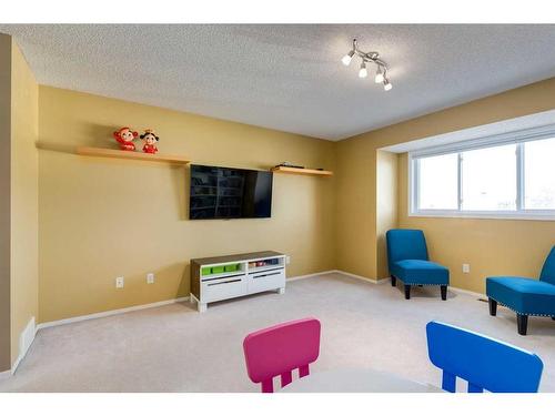 1152 Harvest Hills Drive Ne, Calgary, AB - Indoor