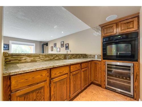 1152 Harvest Hills Drive Ne, Calgary, AB - Indoor Photo Showing Kitchen