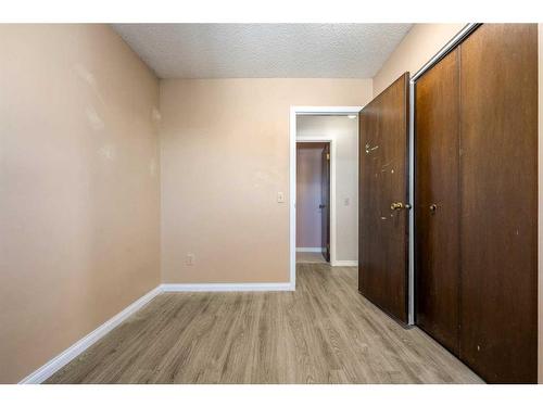 220 Templewood Road Ne, Calgary, AB - Indoor Photo Showing Other Room