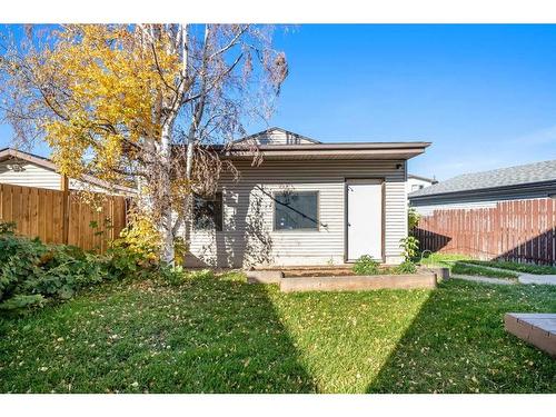 220 Templewood Road Ne, Calgary, AB - Outdoor