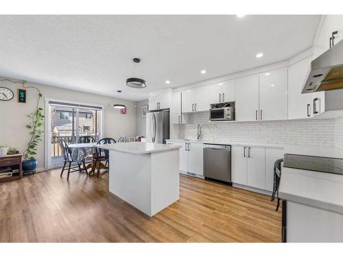 183 Saddleback Road, Calgary, AB - Indoor Photo Showing Kitchen With Upgraded Kitchen