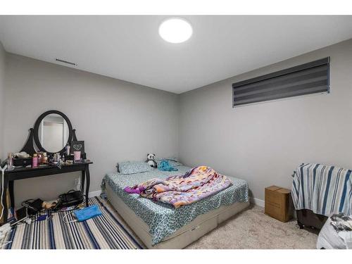 183 Saddleback Road, Calgary, AB - Indoor Photo Showing Bedroom