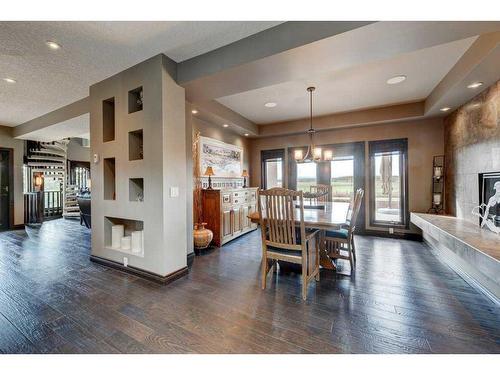 15 Vantage Ridge Estates, Rural Rocky View County, AB - Indoor Photo Showing Dining Room