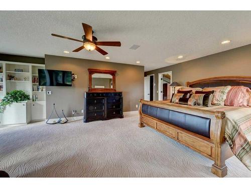 15 Vantage Ridge Estates, Rural Rocky View County, AB - Indoor Photo Showing Bedroom