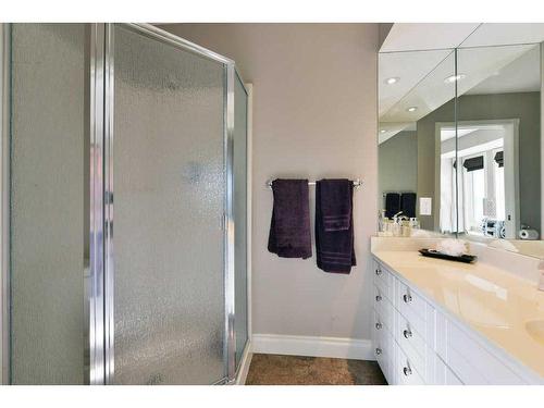 15 Vantage Ridge Estates, Rural Rocky View County, AB - Indoor Photo Showing Bathroom