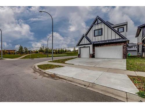 1209 Coopers Drive Sw, Airdrie, AB - Outdoor