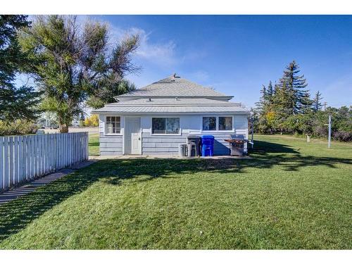 4530 2 Street East, Claresholm, AB - Outdoor