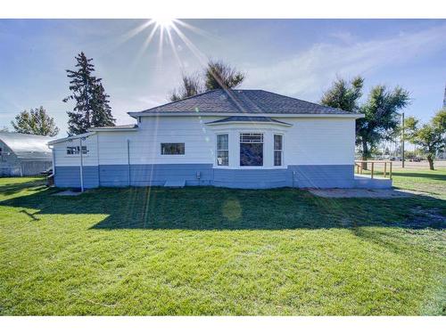 4530 2 Street East, Claresholm, AB - Outdoor