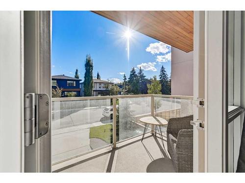 2338 Westmount Road Nw, Calgary, AB - Outdoor With Balcony With Exterior