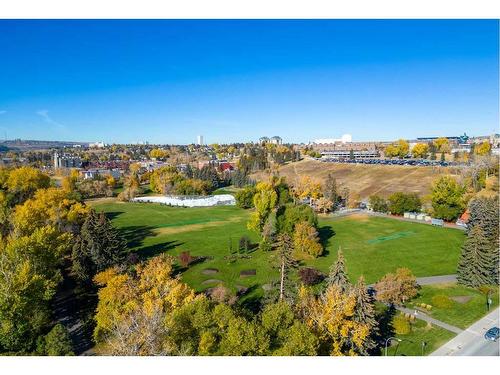 329-327 9A Street Nw, Calgary, AB - Outdoor With View