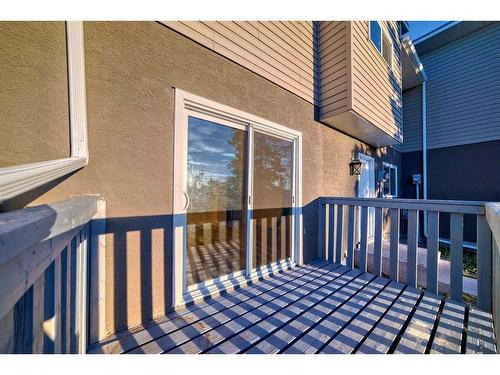 4-920 43 Street Se, Calgary, AB - Outdoor With Exterior