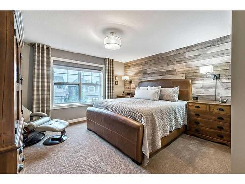 83 Masters Avenue Se, Calgary, AB - Indoor Photo Showing Bedroom