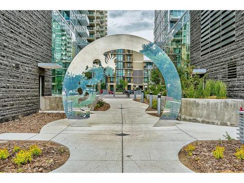 410-138 Waterfront Court Sw, Calgary, AB - Outdoor