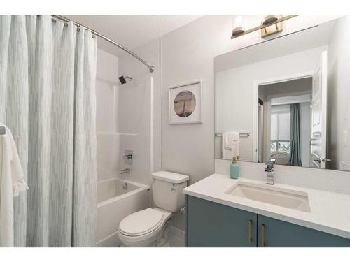 1105-220 Seton Grove Se, Calgary, AB - Indoor Photo Showing Bathroom