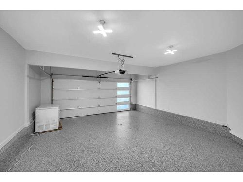 532 Panatella Court Nw, Calgary, AB - Indoor Photo Showing Garage