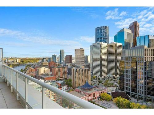 2421-222 Riverfront Avenue Sw, Calgary, AB - Outdoor With View