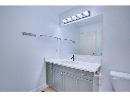 2469 Ravenswood View Se, Airdrie, AB - Indoor Photo Showing Bathroom