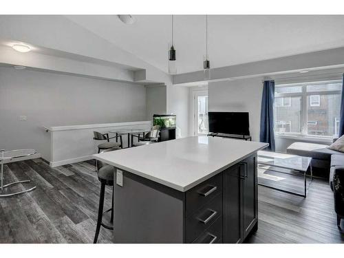 47 Sage Bluff Circle Nw, Calgary, AB - Indoor