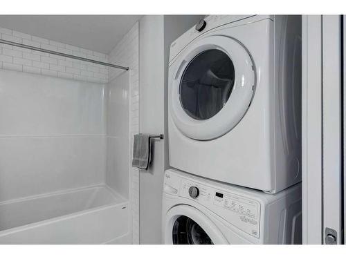 47 Sage Bluff Circle Nw, Calgary, AB - Indoor Photo Showing Laundry Room