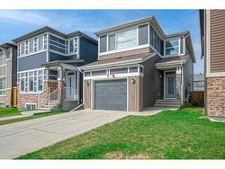 15 Corner Meadows Villas NE Calgary, AB T3N 1J4