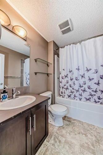 104-22 Panatella Road Nw, Calgary, AB - Indoor Photo Showing Bathroom