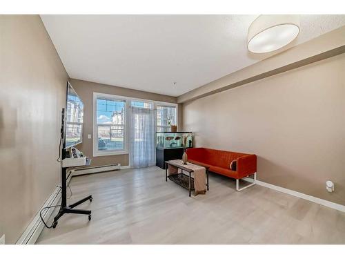 104-22 Panatella Road Nw, Calgary, AB - Indoor Photo Showing Other Room