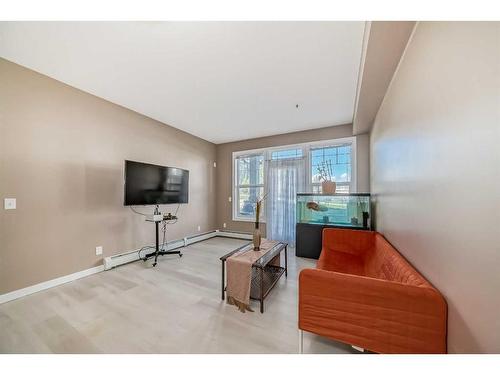 104-22 Panatella Road Nw, Calgary, AB - Indoor