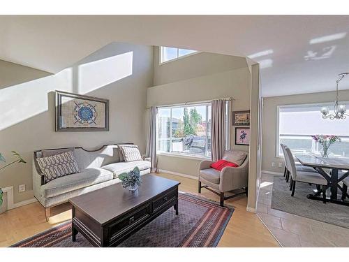 86 Arbour Stone Crescent Nw, Calgary, AB - Indoor Photo Showing Living Room