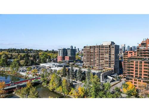 1503-330 26 Avenue Sw, Calgary, AB - Outdoor With View