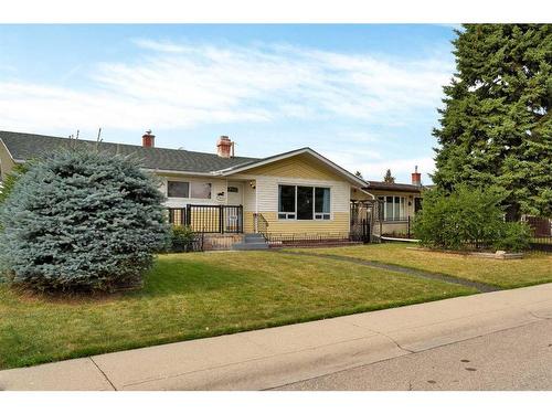 9831 Alcott Road Se, Calgary, AB - Outdoor